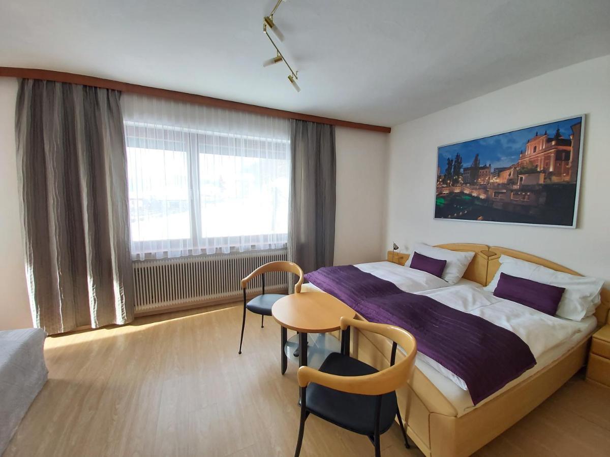B&B Pension Karlsdorfer Hof سيبودن المظهر الخارجي الصورة