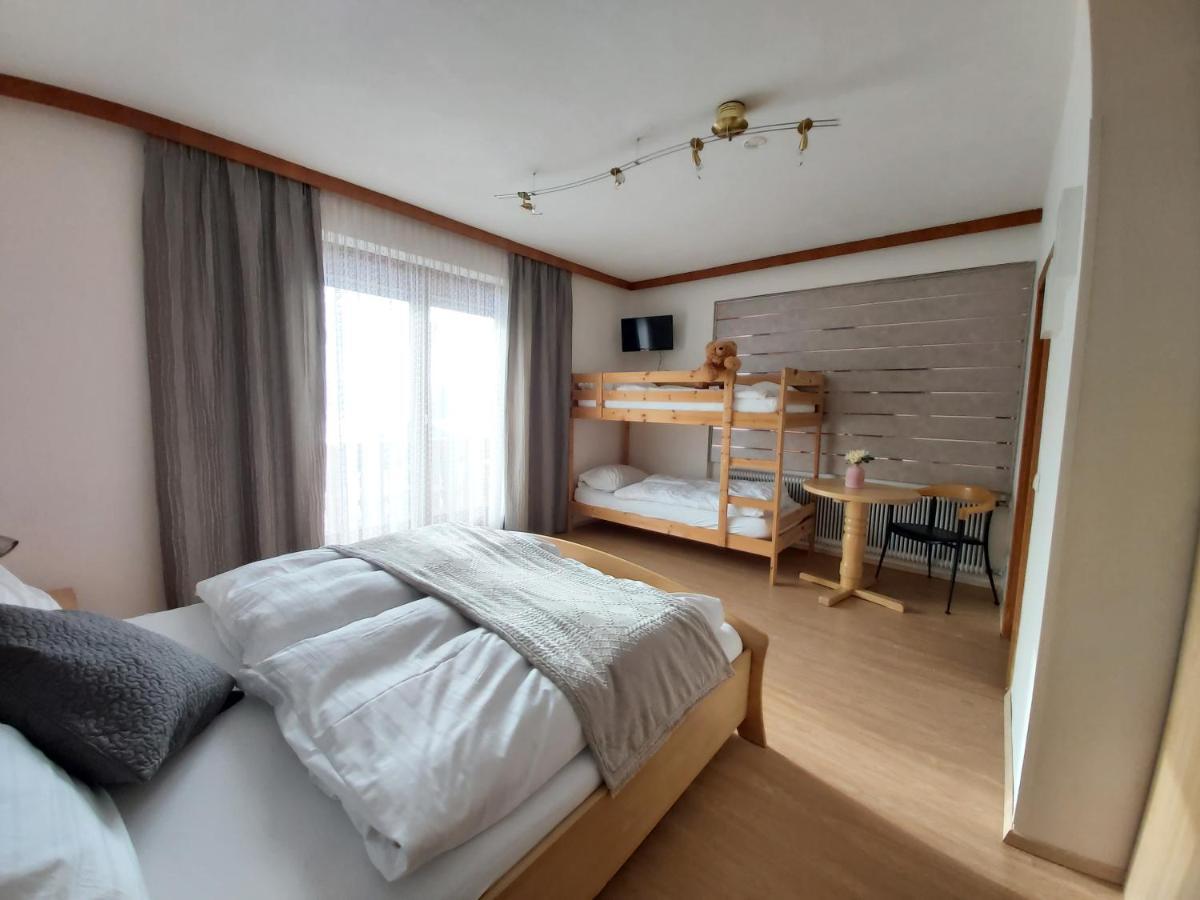 B&B Pension Karlsdorfer Hof سيبودن المظهر الخارجي الصورة
