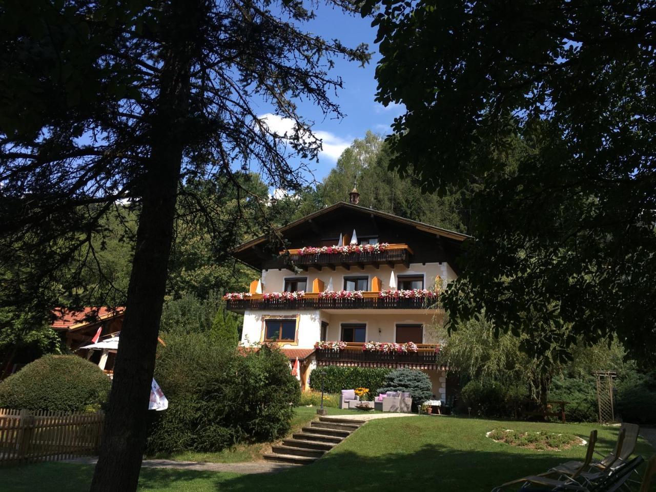 B&B Pension Karlsdorfer Hof سيبودن المظهر الخارجي الصورة
